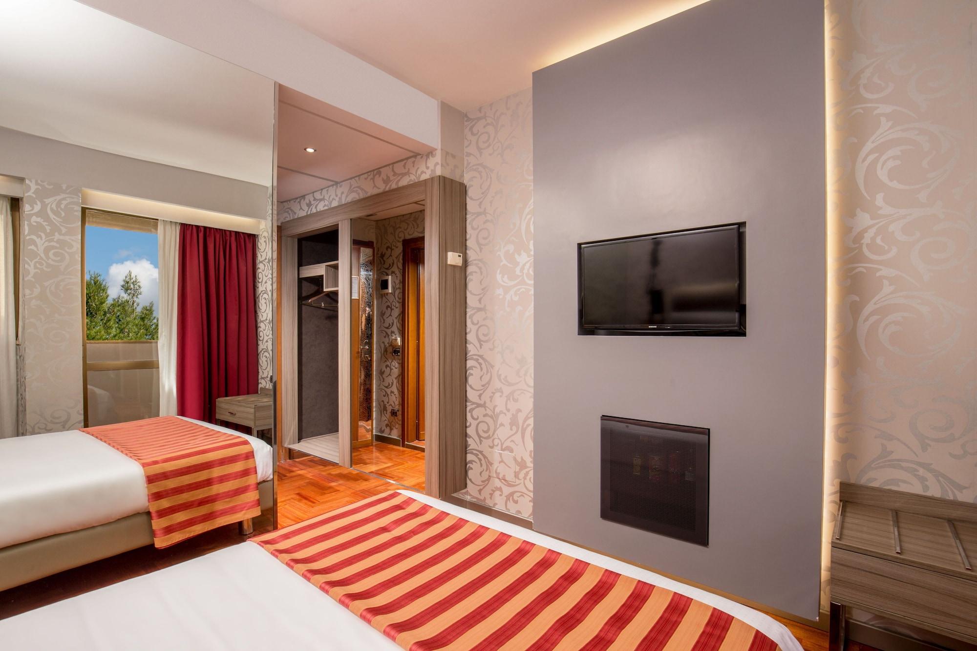 Enea Hotel Помеція Екстер'єр фото