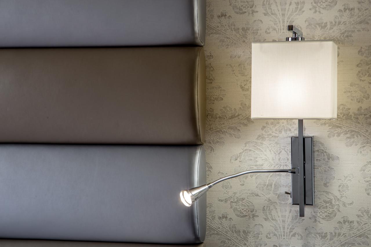 Enea Hotel Помеція Екстер'єр фото